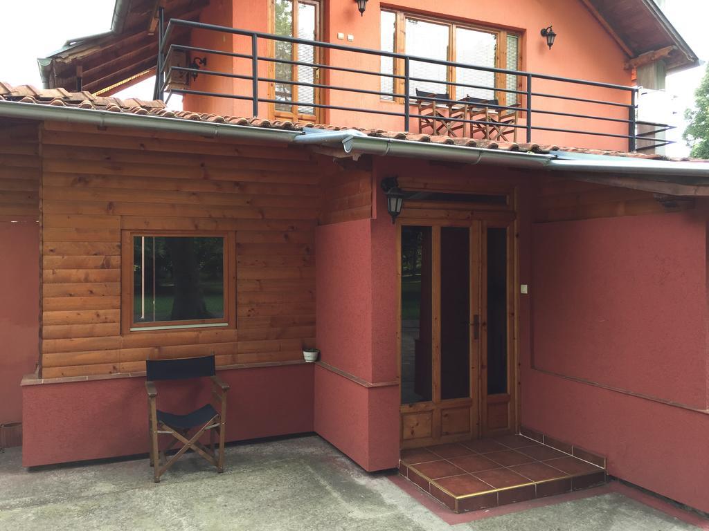 S' Centro - Park Apartments Kraljevo Ngoại thất bức ảnh